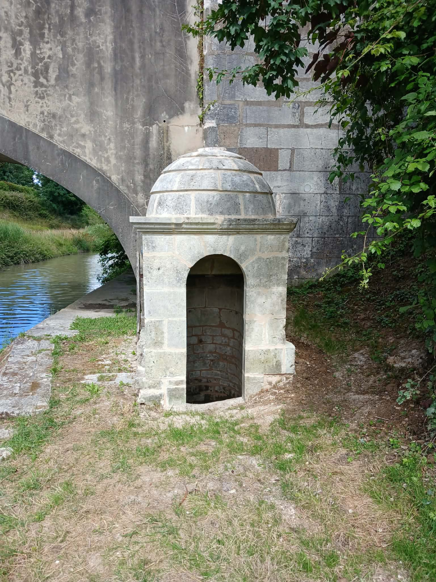 La Fontaine Charles